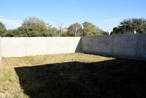 Imagen 12 de 25 de Casa Venta Pilar Dos Dormitorios Cochera Financiacion Cuotas