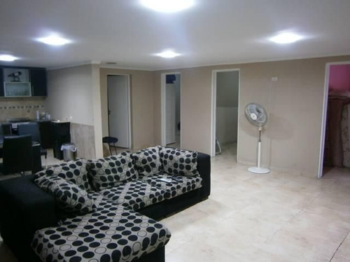 Venta - Casa Quinta Llamada La Deseada De 4 Ambientes