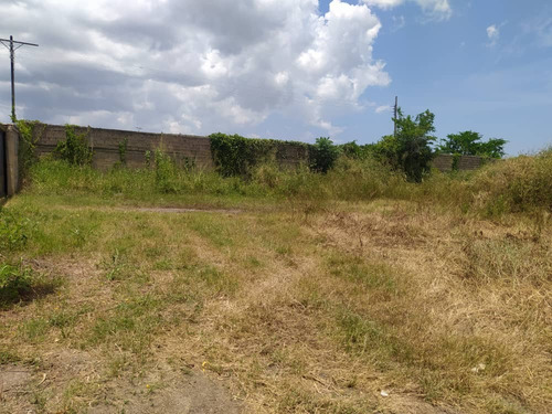 En Venta Terrenos En Zona Industrial Mesones (variedad De Metrajes Disponibles) En Barcelona