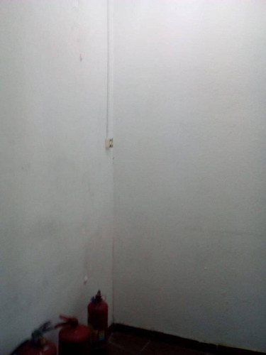 Imagem 4 de 23 de Ponto Para Alugar, 80 M² Por R$ 1.500,00/mês - Centro - Jacareí/sp - Pt0099