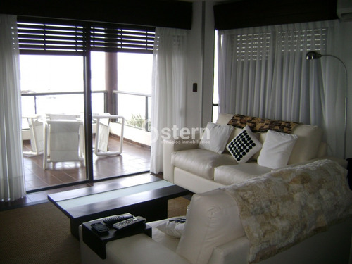 Imagen 2 de 19 de Venta Apartamento 2 Dormitorios Y Dependencia, Peninsula, Punta Del Este