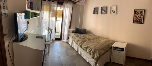 Dueña Vende Espectacular Semipiso En Plaza Mitre 4 Amb.