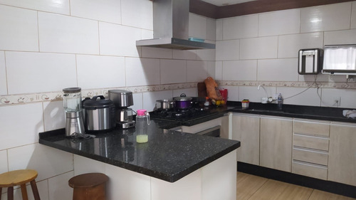Imagem 4 de 14 de Casa 03 Quartos E 02 Vagas No Ipê, São José Dos Pinhais. - Ca0786