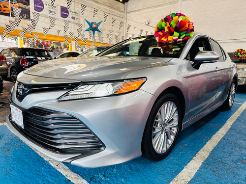 Toyota Camry 2.5 Xle Navegación At
