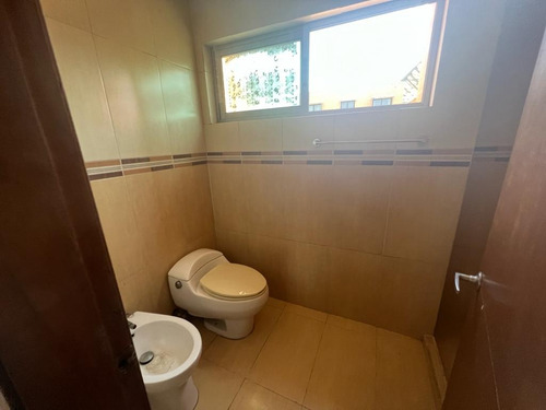 Imagen 13 de 24 de Sky Group Vende Townhouse En Bonaventure Home, Naguanagua, Valencia Alia-018