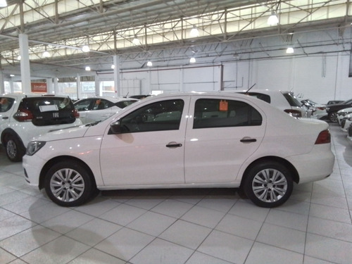Volkswagen Voyage 1.0 12V MPI TOTALFLEX 4P MANUAL