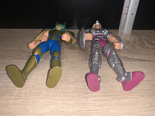 Hyoga Shun / Caballeros Del Zodiaco / Bootleg / Lote Figuras (Usado)