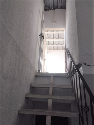 Edificio En Alquiler En Puerto La Cruz