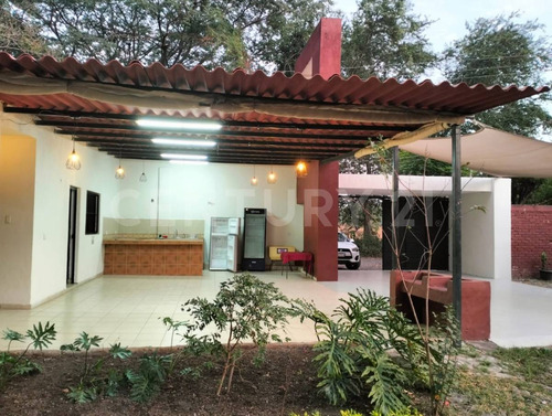 Se Renta Quinta Con Terraza En Km 1 Camino La Capacha, Colima