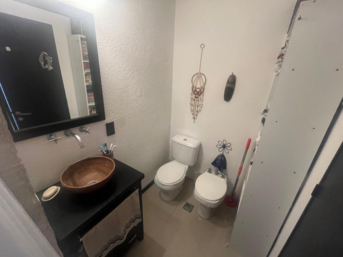 Departamento Cuatro Ambientes Amplios Reciclado A Nuevo