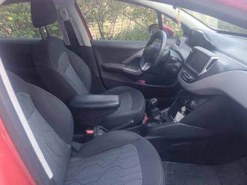 Peugeot 208 1.5 Allure 90 Cv.