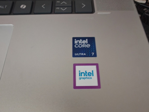 Laptop Hpenvy Ultra7, 16ram, 1tbssd, 16 Pulgadas Plateado (Usado)