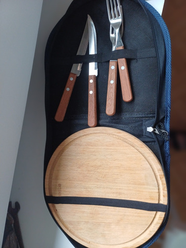 Set Plato Y Cubiertos Asado. Se Cuelgan. Precio X 2 (Usado)