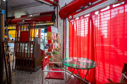 Local Comercial - Caseros