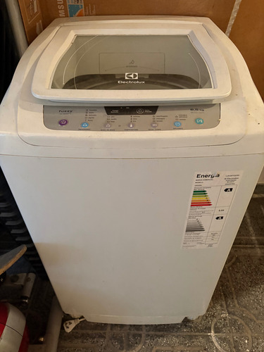 Lavarropas Automático Electrolux. Lava. No Centrifuga Blanco (Usado)