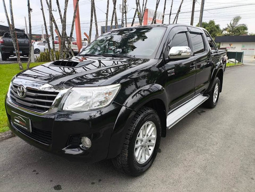 Toyota Hilux 3.0 SRV TOP 4X4 CD 16V TURBO INTERCOOLER DIESEL 4P AUTOMÁTICO