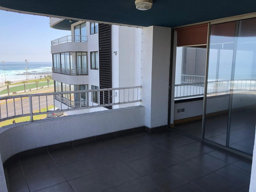 Estupendo Depto. Cond. Mar Egeo, Frente A Playa Brava, 120m2