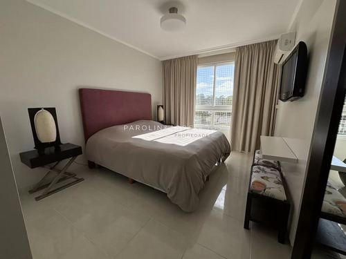 Alquiler De Apartamento En Mansa, Punta Del Este.