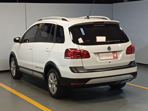 Volkswagen Suran Cross 1.6 Highline