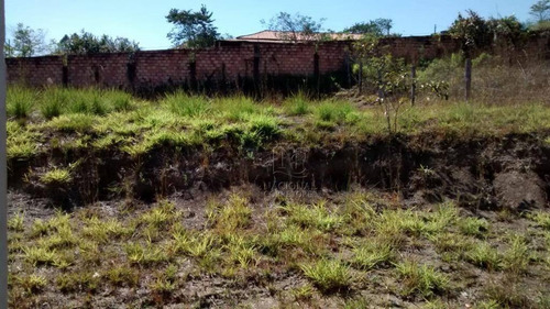 Imagem 4 de 20 de Chácara Com 2 Dormitórios À Venda, 1000 M² Por R$ 140.000,00 - Ninho Verde 1 - Porangaba/sp - Ch0028