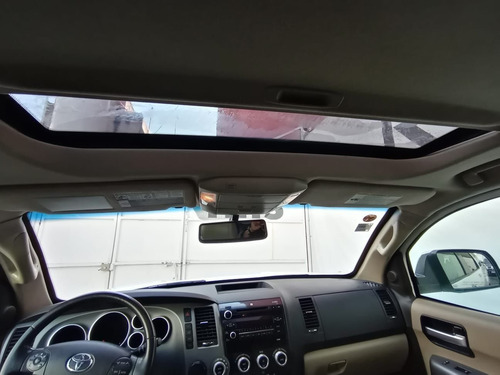 Imagen 11 de 15 de Toyota Sequoia 2010 5.7 Platinum At