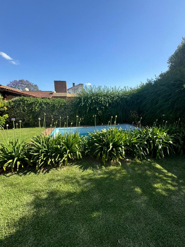 Casa En Venta En Pergamino Con Pileta