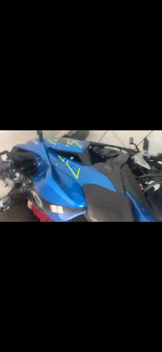 Azul Con Negro