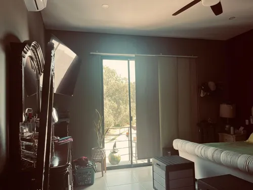 Casa En Venta En Mayorazgo Santa Lucía, Leon, Gto. De Las Mas Amplias En Terreno Y Construcción