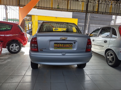 Imagem 7 de 14 de Chevrolet Classic 2010 1.0 Flex Power 4p