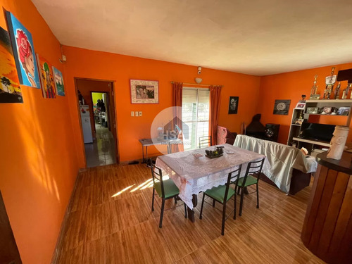 Venta De Casa Y Terreno En Parque Del Plata Norte