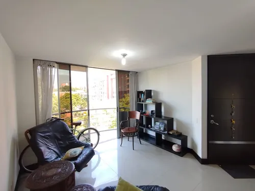 Arriendo Apartamento En Laureles