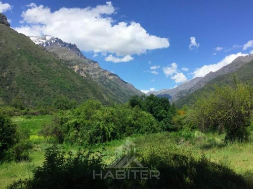 Los Queñes Cordillera Río Teno Reserva Ecológica 4.700 Hás.