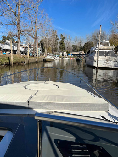 Imagen 18 de 24 de Lancha Cuddy Klase 2400 No Quicksilver Mercruiser 250hp Brav