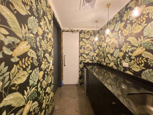 Moderna Oficina En Venta En Chicureo 