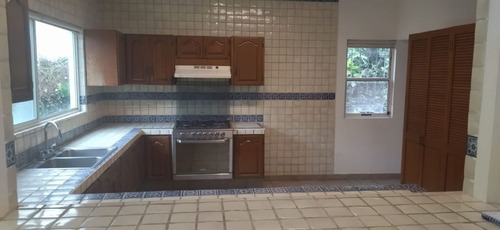 Casa Quinta En Venta En El Uro En Monterrey