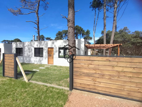 Se Vende Casa En Parque Burnett