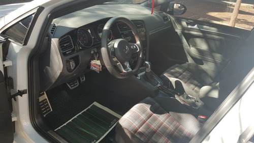 Volkswagen Golf 2018 2.0 Gti Tsi App Connect