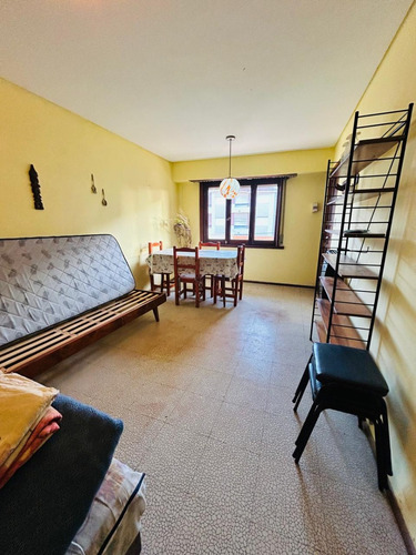 Departamento Villa Gesell - Almanzor - 135 Entre 1 Y Playa - Venta - Alici