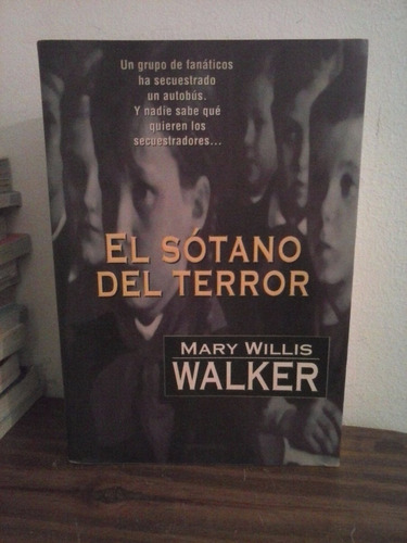 El Sotano Del Terror   -   Mary Willis Walker