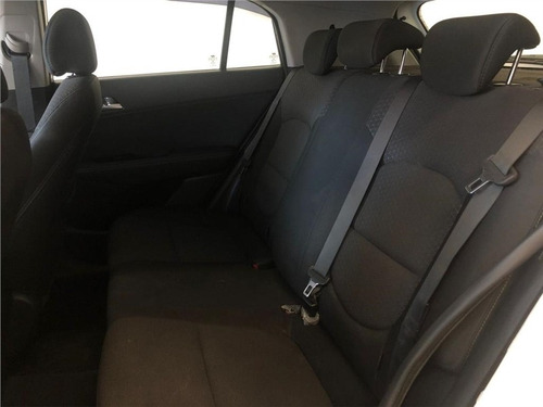 Imagem 6 de 9 de Hyundai Creta 1.6 16v Flex Pulse Manual