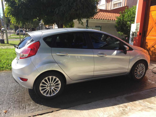 Ford Fiesta Kinetic Design 1.6 Sedan Se Plus 120cv 2014