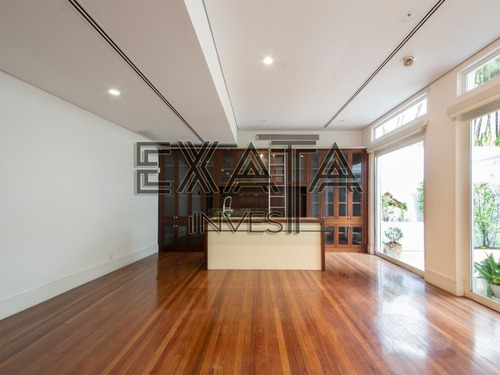 Imagem 15 de 30 de Casa Deslumbrante Com Acabamentos Impecáveis, Amplos Espaços E Muito Conforto. 2.000m² - Área Total 1.100m² - Área Útil, Lavabo, Sala De Almoço, Sala De Jantar, Sala De Jogos, Sala - Ca00629 - 693830