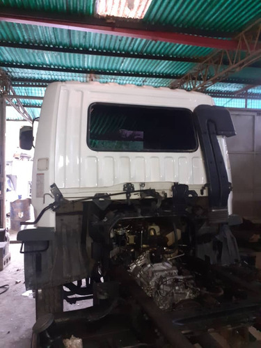 Imagen 2 de 6 de Mitsubishi Fk-617