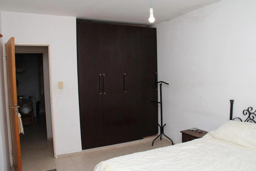 Se Vende Casa 2 Dormi-cochera-patio B°los Boulevares