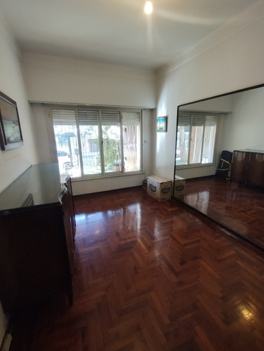 Hermoso Chalet De Estilo Haedo