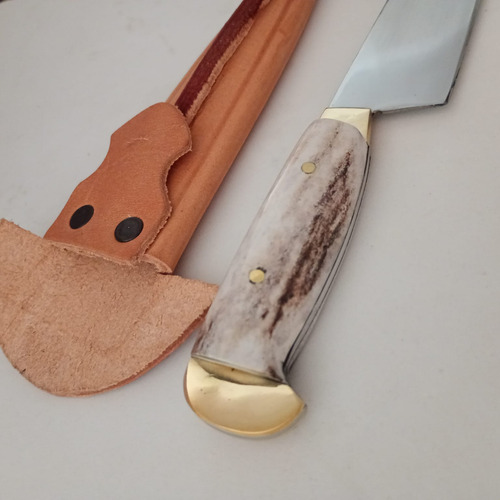 Cuchillo Artesanal, Hoja Inox. 17 Cm. Personalizado, Ciervo Plateado