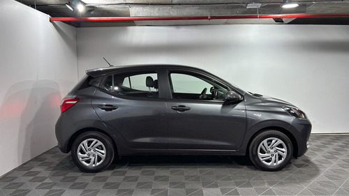 Hyundai Grand I-10 Plus 1.2 MT