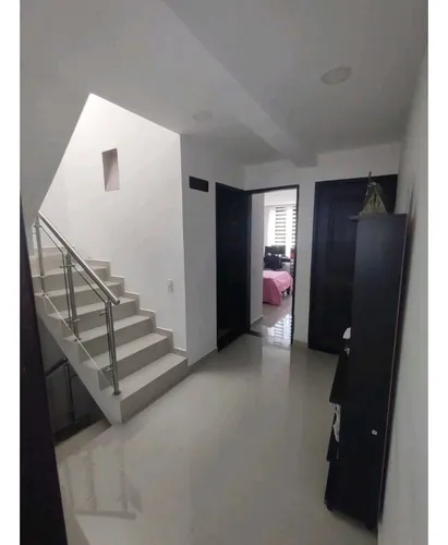 Excelente Casa Unifamiliar Rionegro, Unidad Abierta..gran Oportunidad