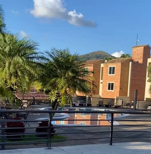 Kat Venta Hermoso Townhouse Con Planta 100% En Altos De Guataparo 271101