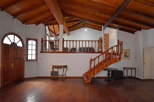 Venta Casa 6 Amb Jardin Y Pileta Parque Patricios